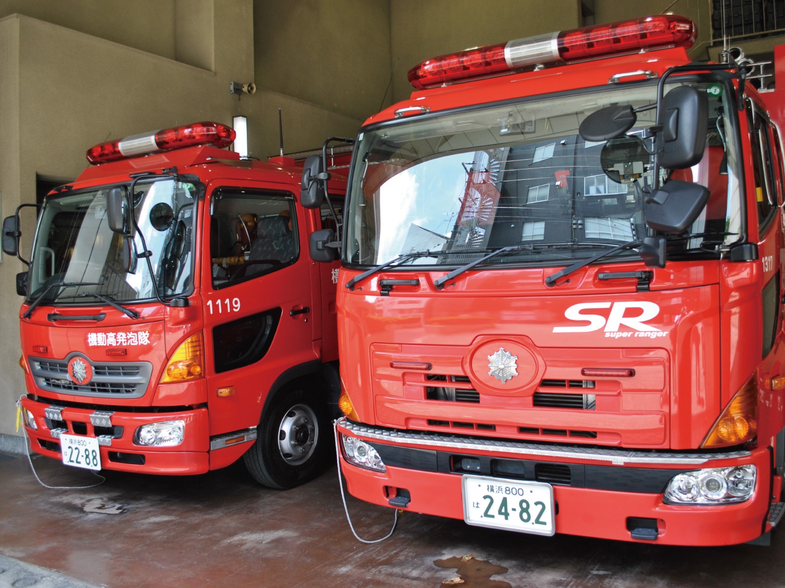迫力満点の特殊車両