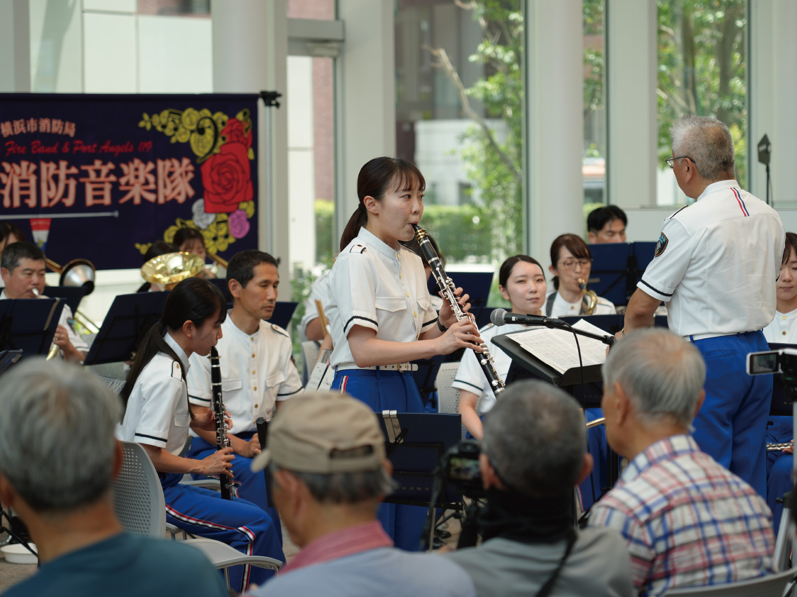 多くの人を魅了する生演奏