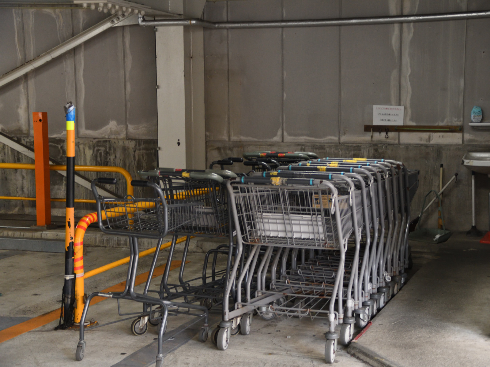提携駐車場でカートを借りれば楽々！