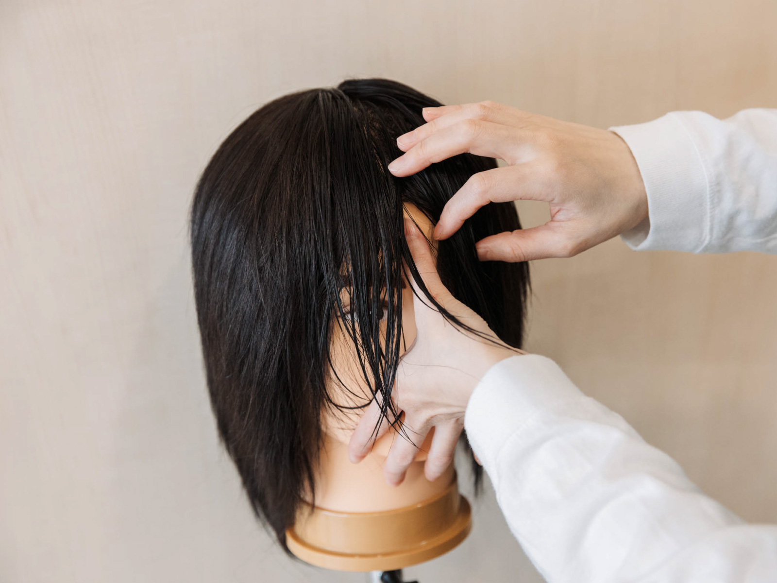 左右を分ける